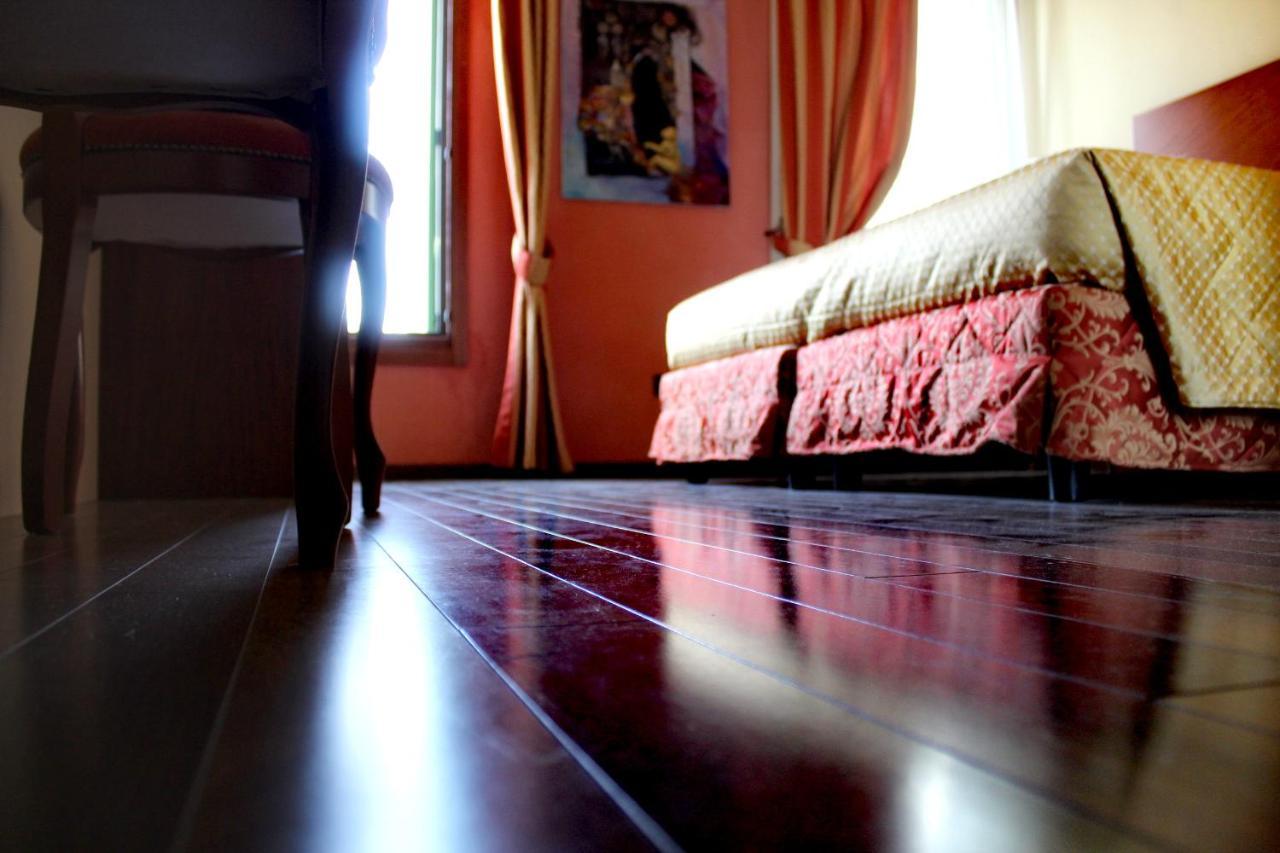 Diamantino Town House Bed & Breakfast Padova Exterior photo