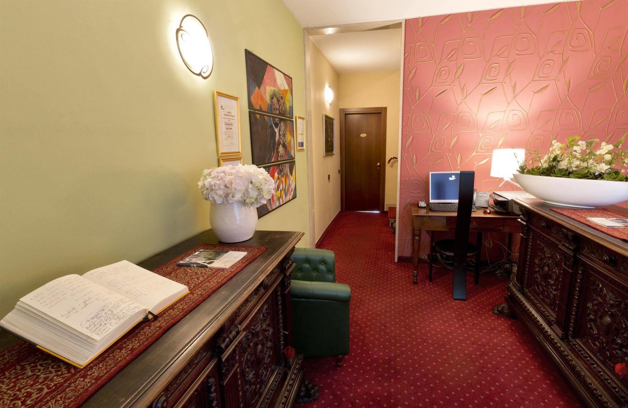 Diamantino Town House Bed & Breakfast Padova Exterior photo