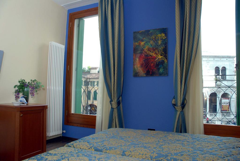 Diamantino Town House Bed & Breakfast Padova Exterior photo